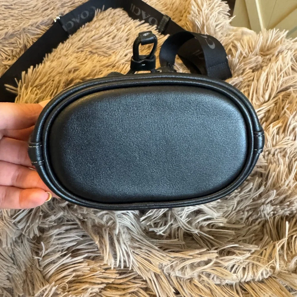 Coach Black mini bucket bag with Silver Accents - Picture 2 of 10